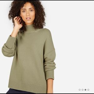 Everlane olive Cotton turtleneck XS